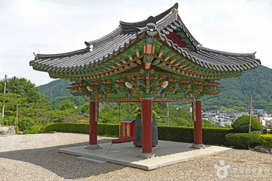 개심사(괴산) 여행 추천 - 로드트립