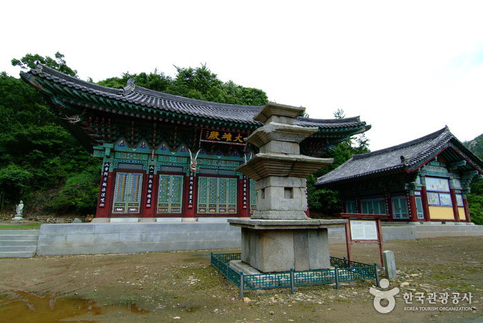 금곡사삼층석탑 여행 추천 - 로드트립