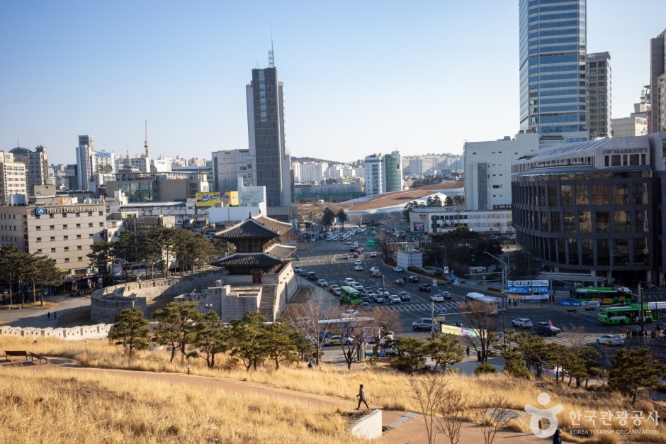 흥인지문공원 여행 추천 - 로드트립