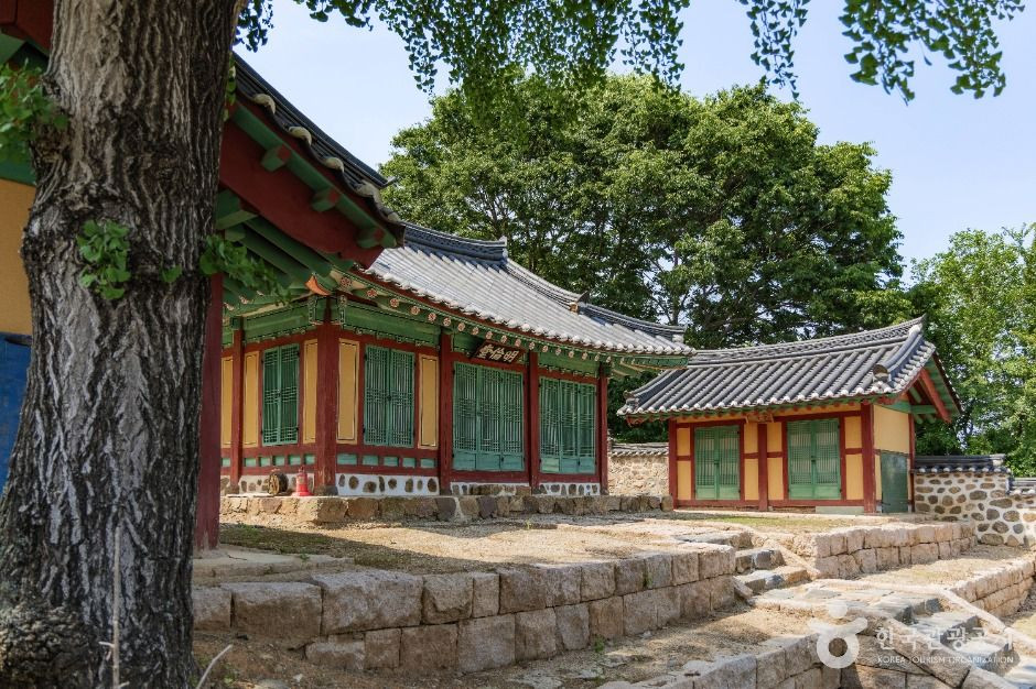 적성향교 여행 추천 - 로드트립