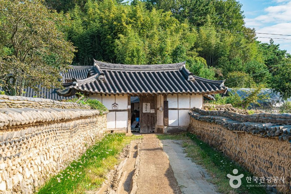김정회고가 여행 추천 - 로드트립