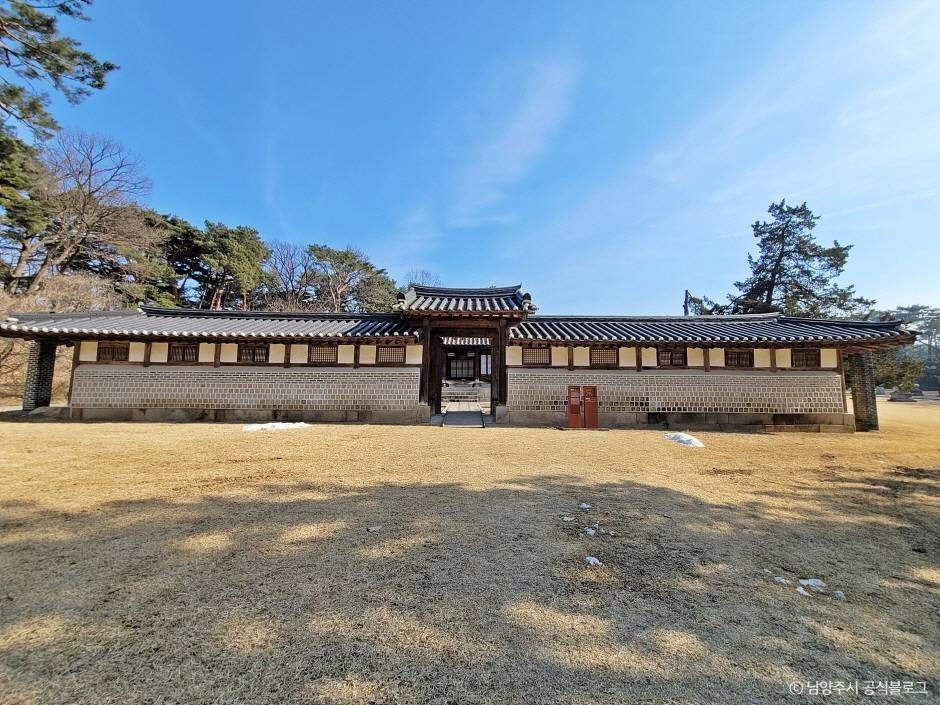 남양주 홍릉(고종·명성황후)과 유릉(순종·순명황후·순정황후) [유네스코 세계유산] 여행 추천 - 로드트립