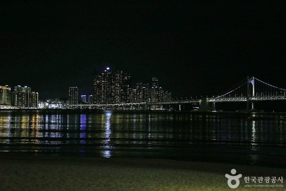 광안리해변 테마거리 여행 추천 - 로드트립