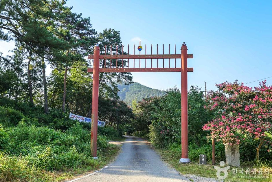 학산사 여행 추천 - 로드트립