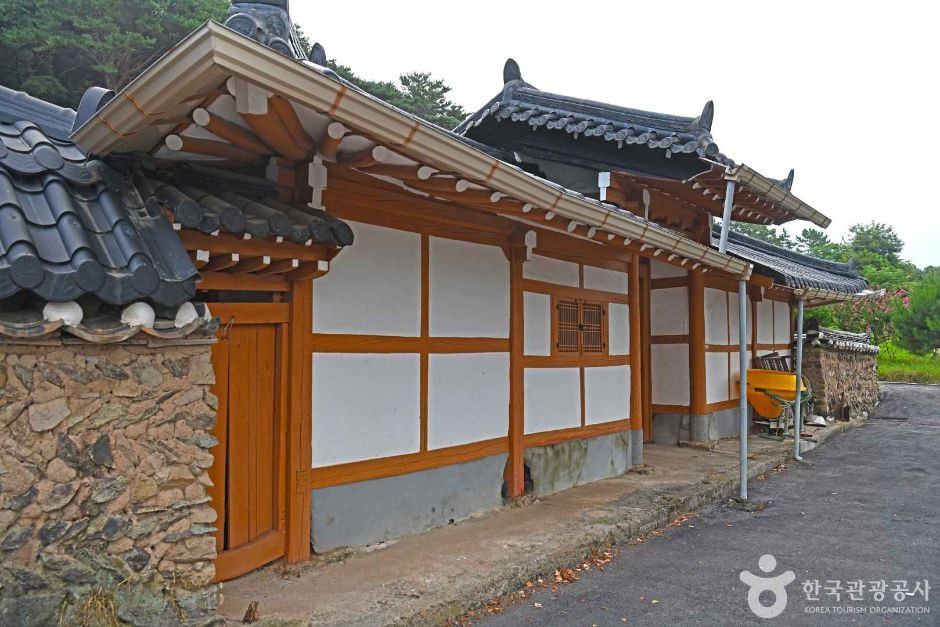 명곡서원 여행 추천 - 로드트립