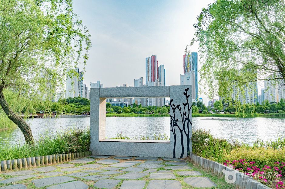 한강신도시 호수공원 여행 추천 - 로드트립