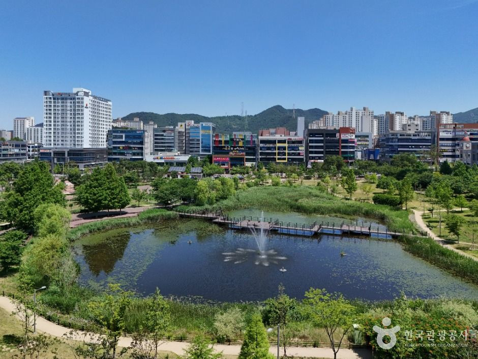 테크노폴리스중앙공원 여행 추천 - 로드트립