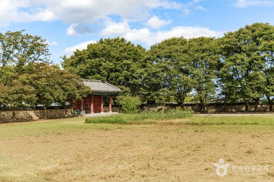삼세오충렬사 여행 추천 - 로드트립
