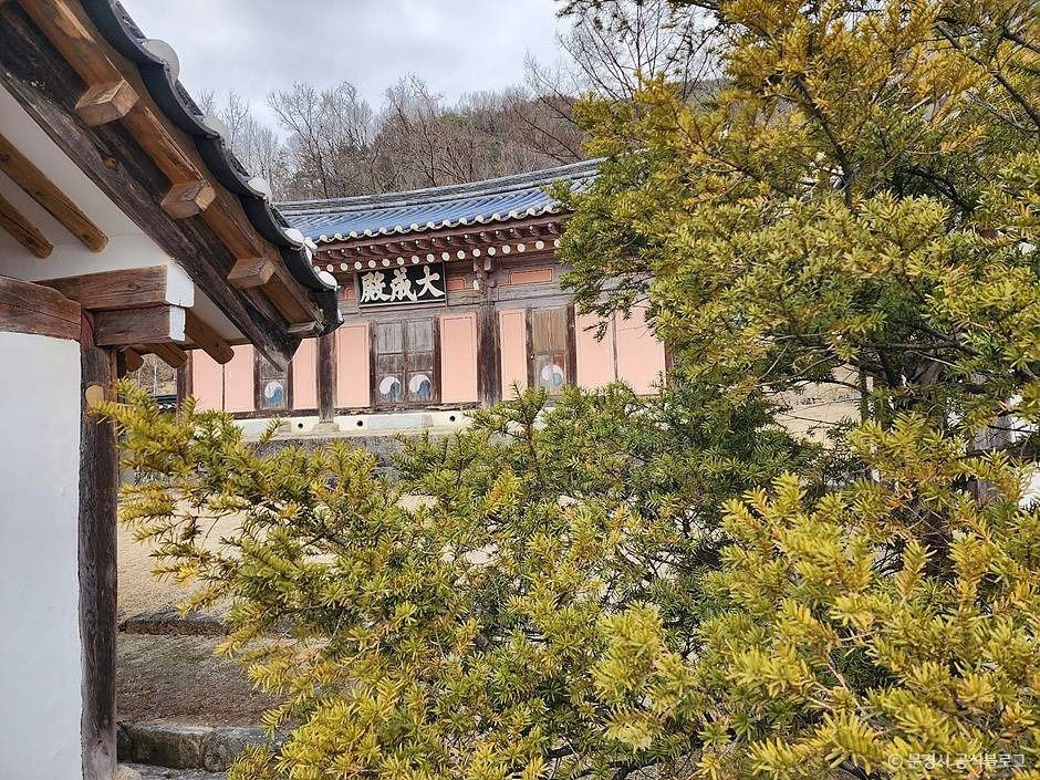 문경향교 여행 추천 - 로드트립