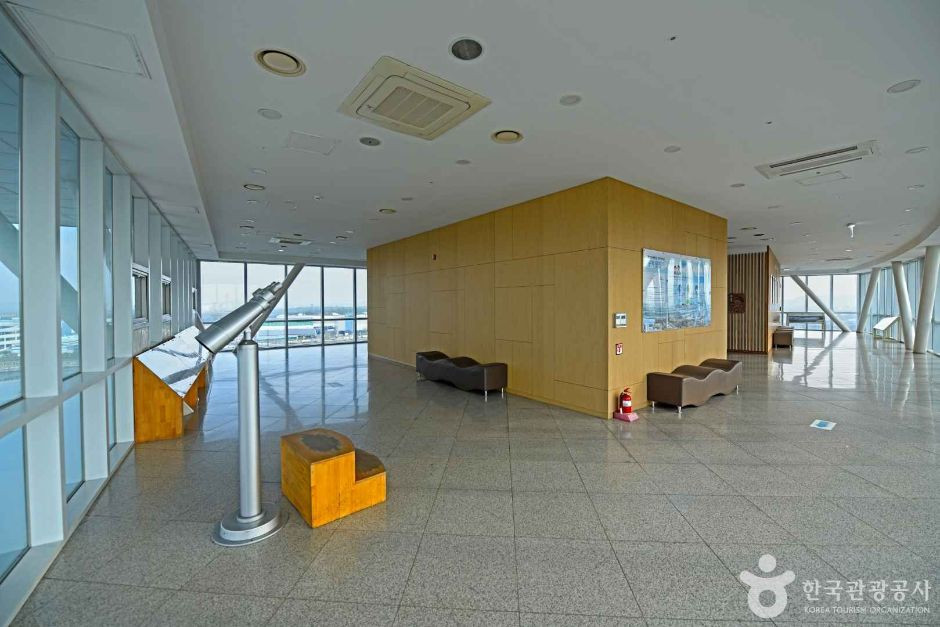 경인아라뱃길 아라타워 전망대 여행 추천 - 로드트립