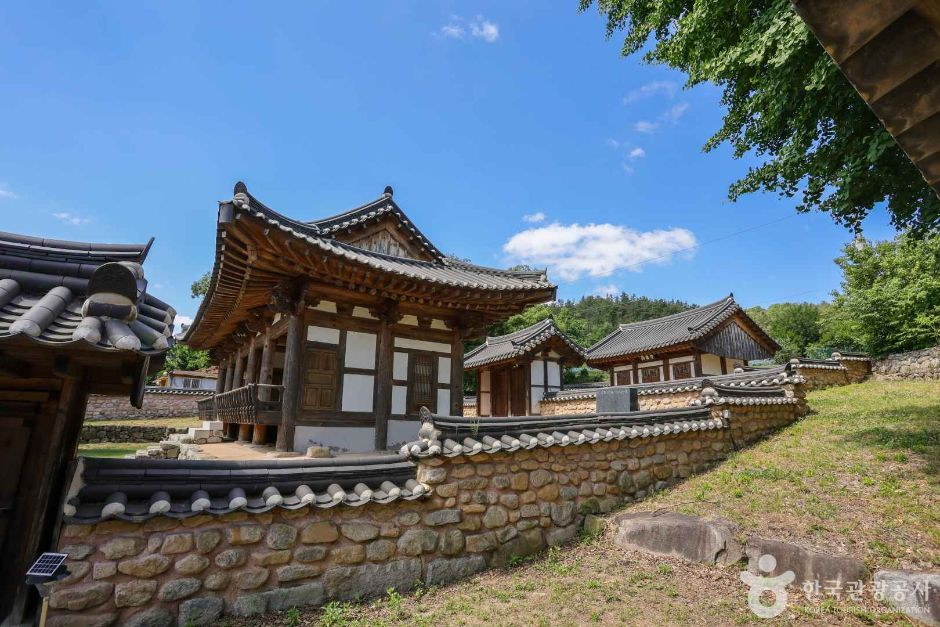 양산서원 여행 추천 - 로드트립