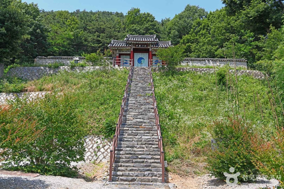 부산서원 여행 추천 - 로드트립