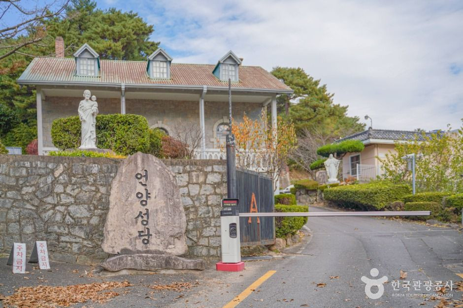 언양성당 성지 여행 추천 - 로드트립