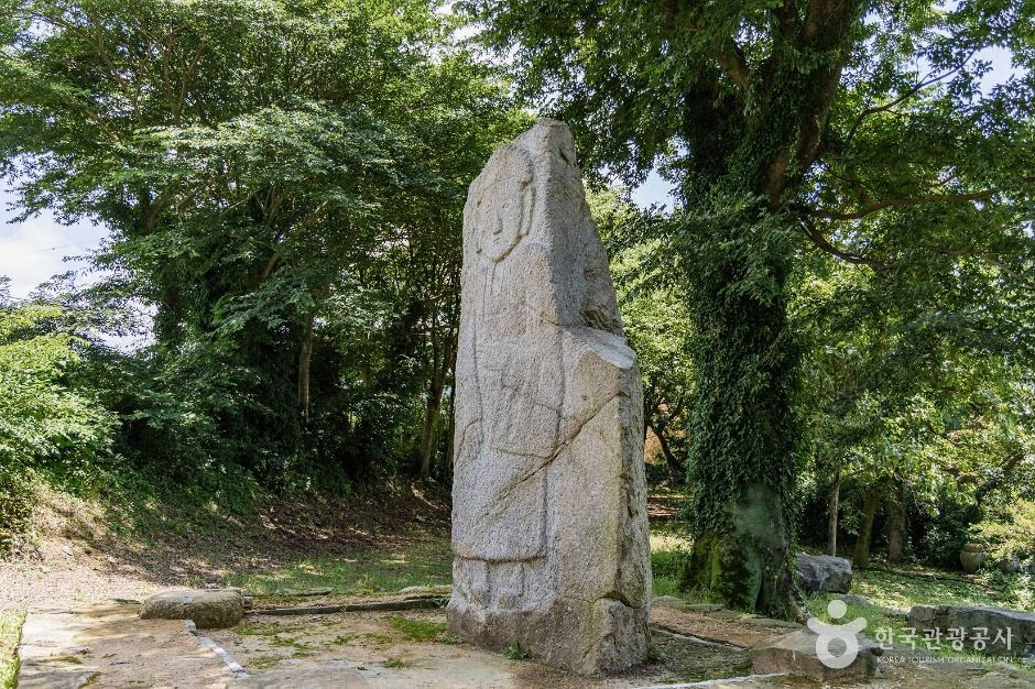 영암 학계리석불입상 여행 추천 - 로드트립