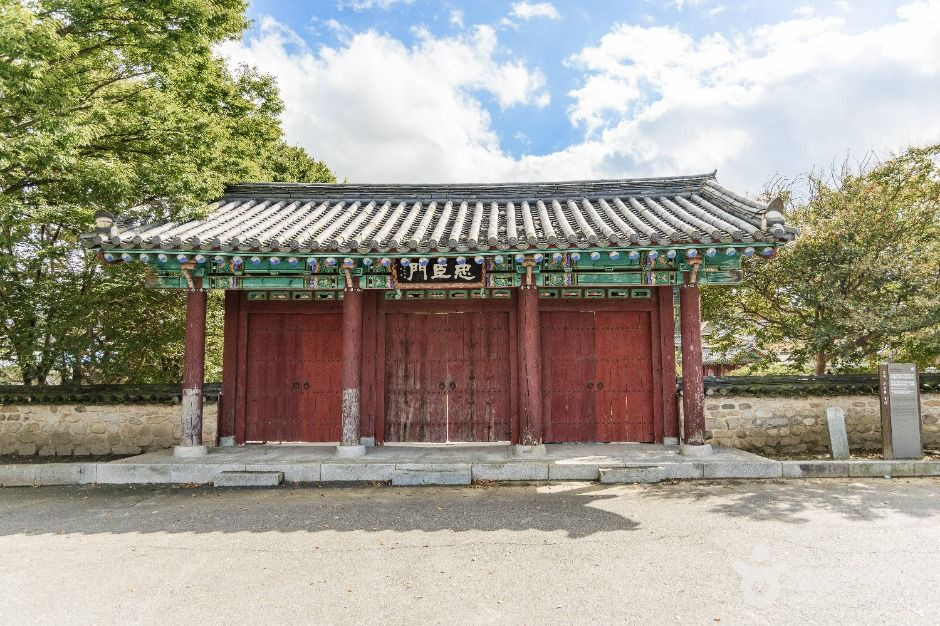 삼세오충렬사 여행 추천 - 로드트립