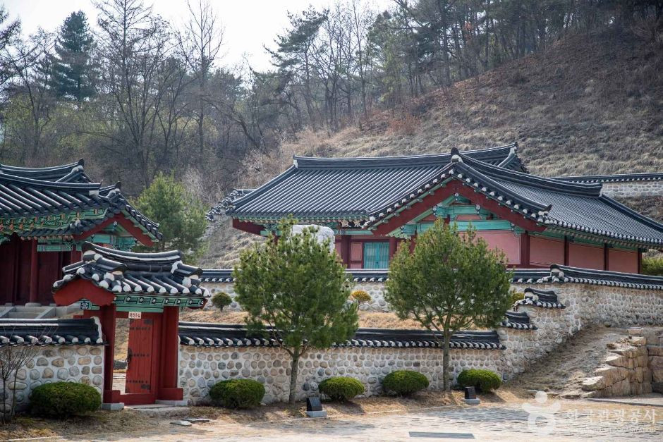 철원향교 여행 추천 - 로드트립