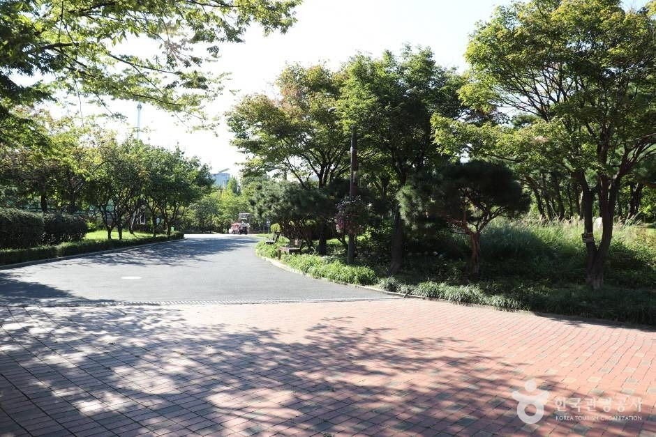 맥아더 사령관 한강방어선 시찰지 여행 추천 - 로드트립