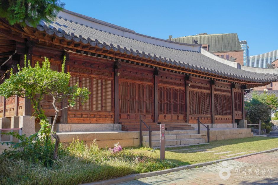 대한성공회 서울주교좌성당 여행 추천 - 로드트립