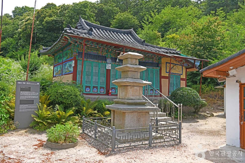 관음사석탑 여행 추천 - 로드트립