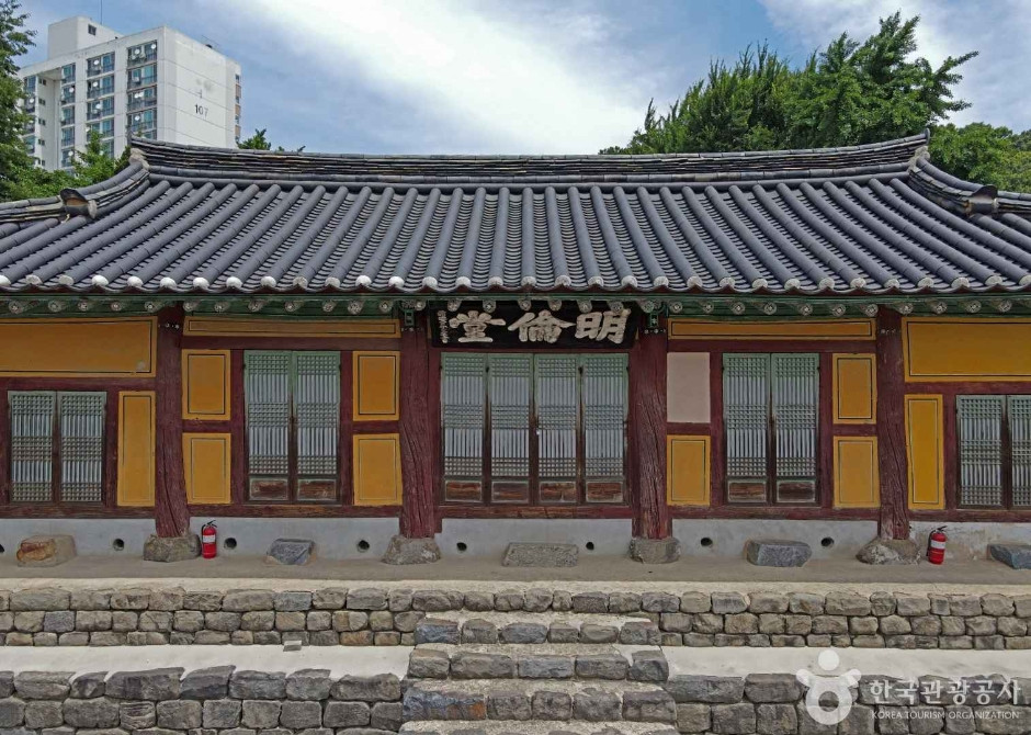 온양향교 여행 추천 - 로드트립