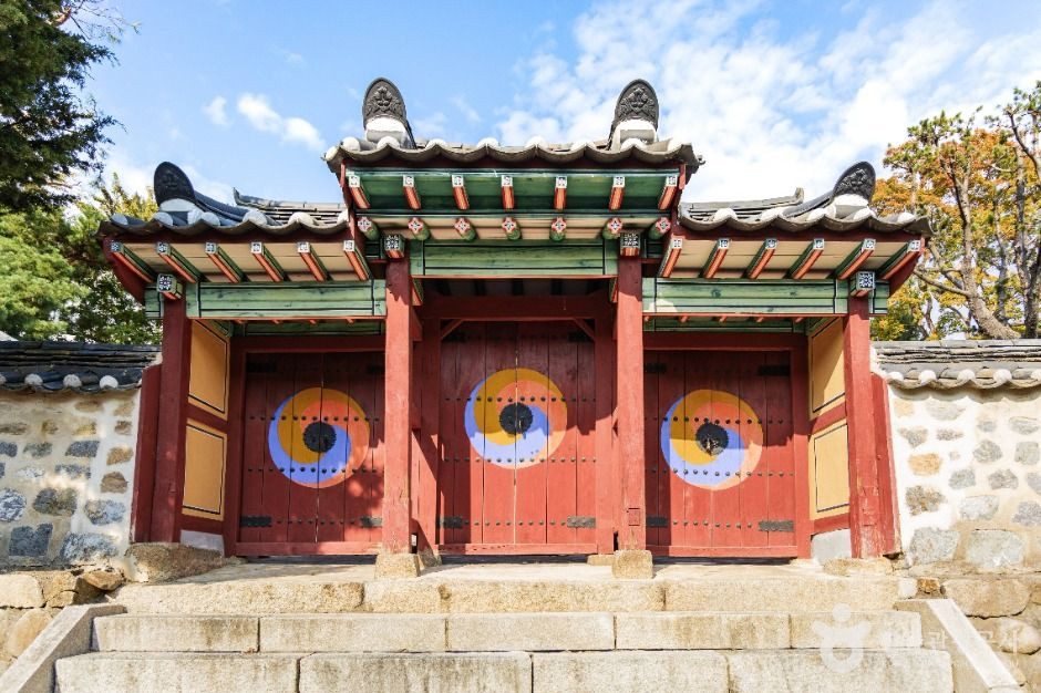 춘천향교 여행 추천 - 로드트립