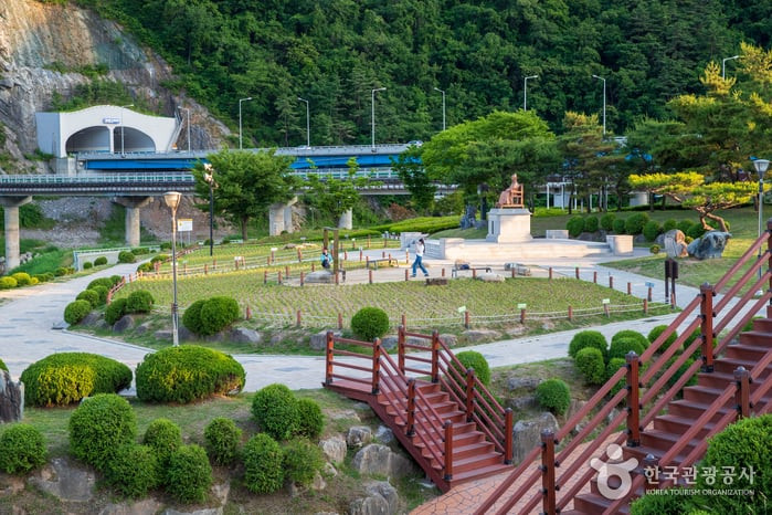 도담삼봉 여행 추천 - 로드트립