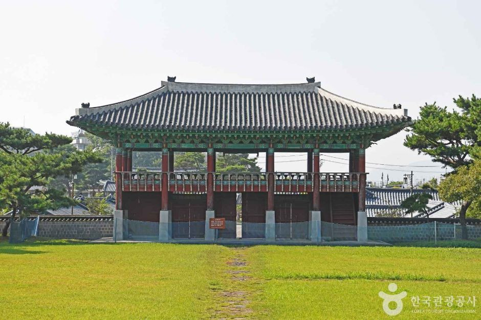 선화당(공주) 여행 추천 - 로드트립