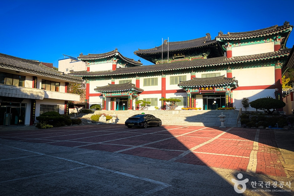 성화사 여행 추천 - 로드트립