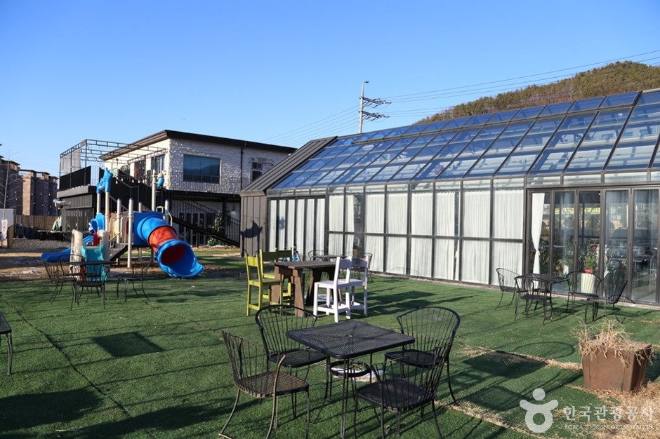 퇴촌 맛다냐 딸기 체험농장 여행 추천 - 로드트립