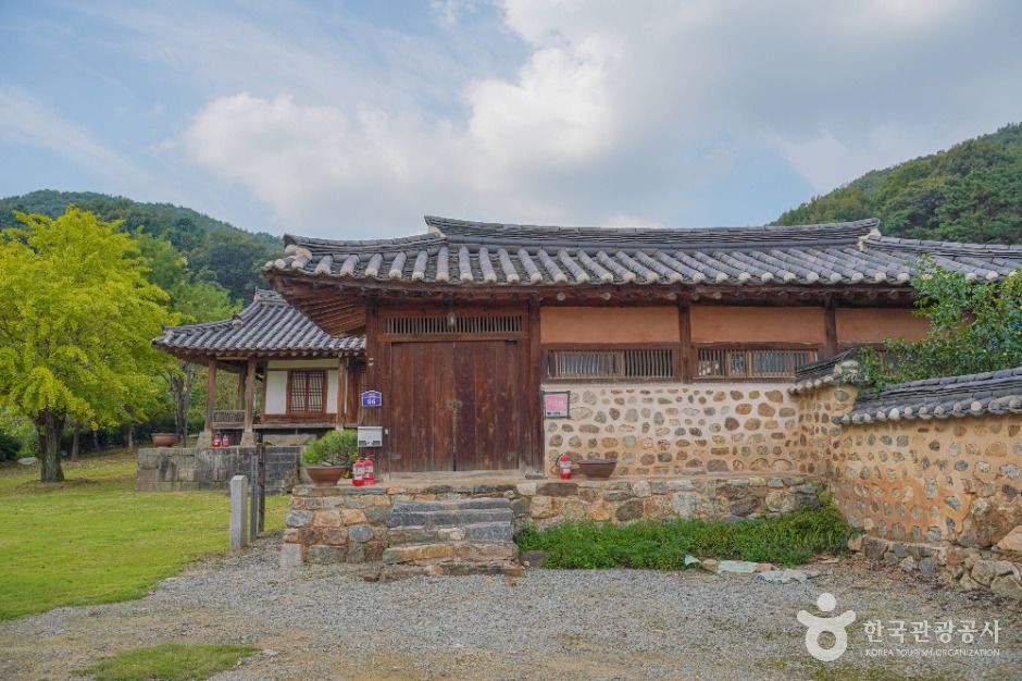 안성 정무공 오정방 고택 여행 추천 - 로드트립