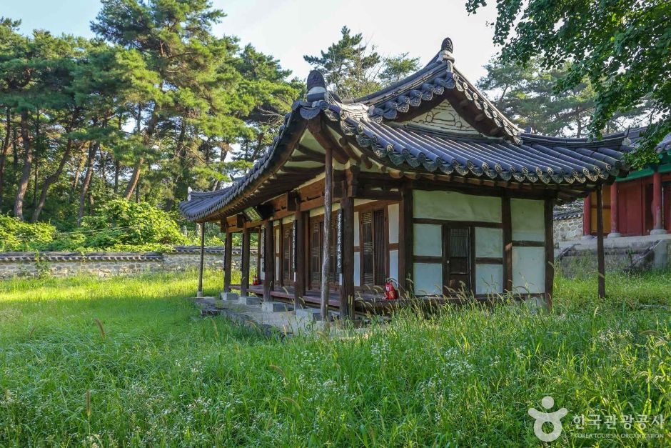 학산사 여행 추천 - 로드트립