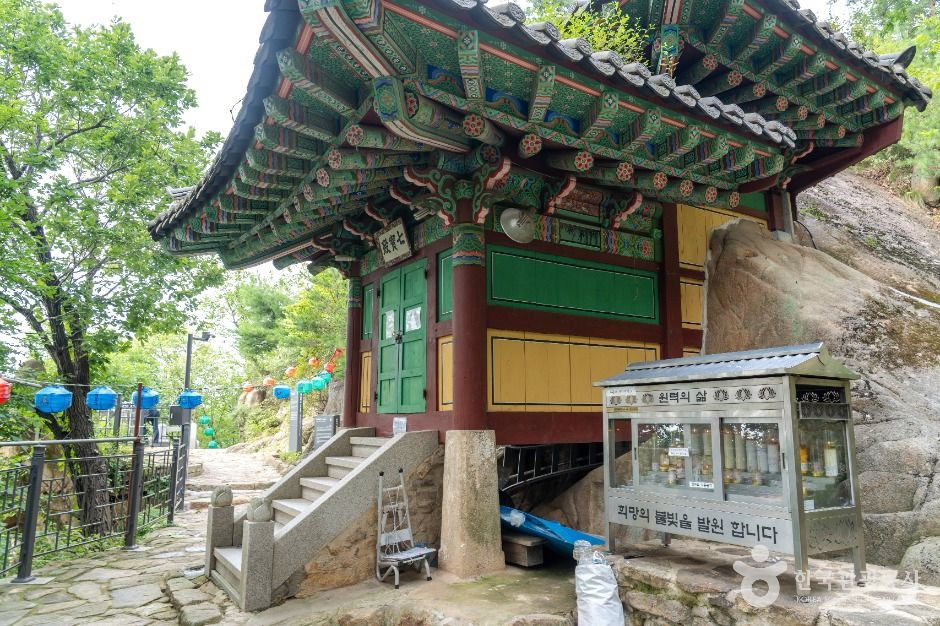 삼막사 마애삼존불 여행 추천 - 로드트립