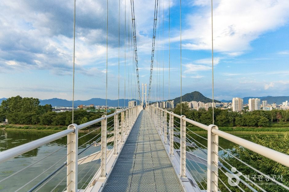 춘천시 수변공원 여행 추천 - 로드트립