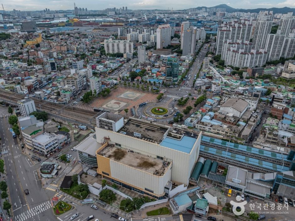 동인천역 북광장 여행 추천 - 로드트립
