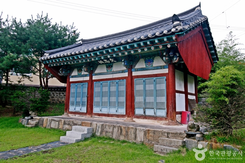 문충사 여행 추천 - 로드트립