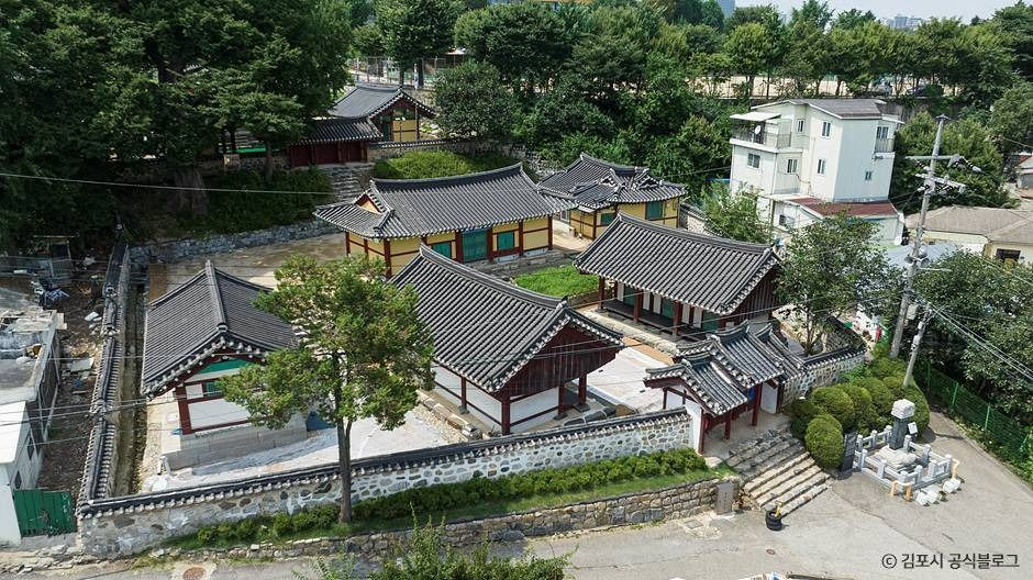 김포향교 여행 추천 - 로드트립