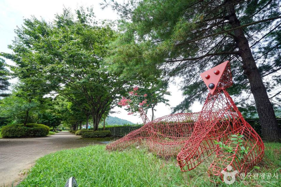 남강댐 노을공원 여행 추천 - 로드트립