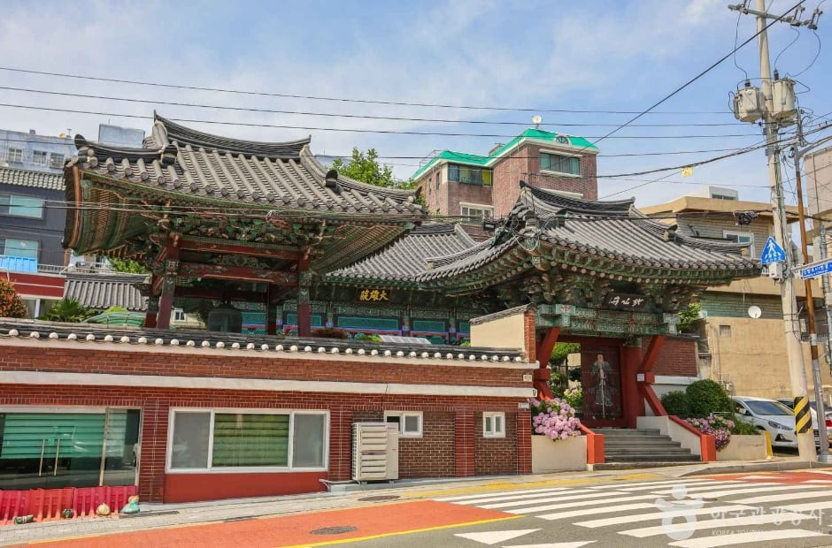 묘심사(부산) 여행 추천 - 로드트립