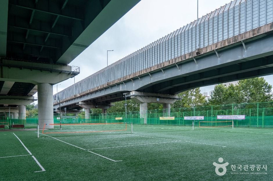 산본IC체육공원 여행 추천 - 로드트립