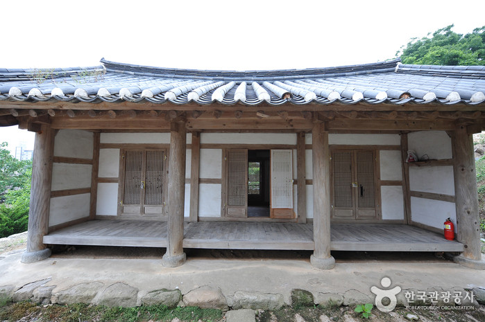 김제향교 여행 추천 - 로드트립