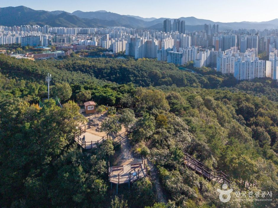 학산공원 여행 추천 - 로드트립