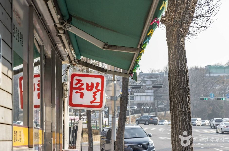 장충동 족발 골목 여행 추천 - 로드트립