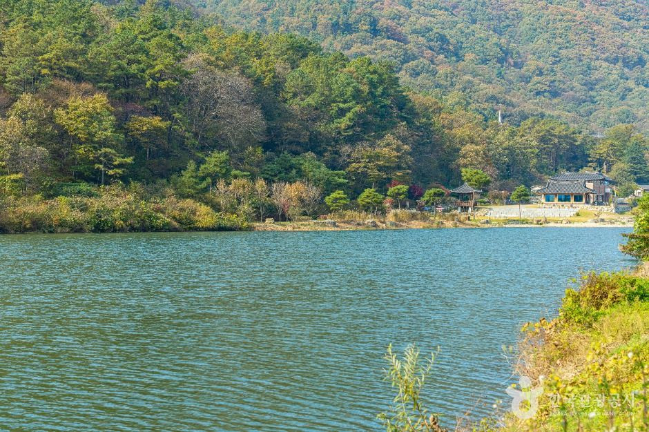 오성제 저수지 여행 추천 - 로드트립