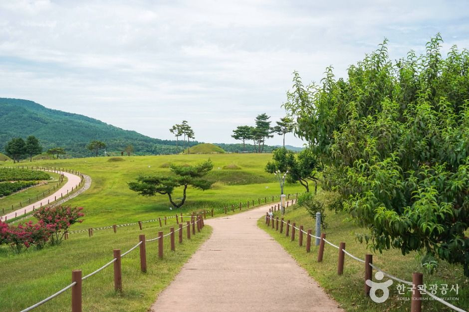 의성 조문국사적지 여행 추천 - 로드트립