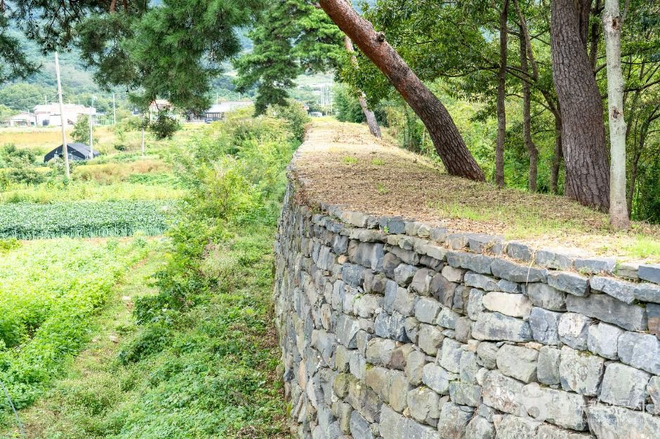 남포읍성 여행 추천 - 로드트립