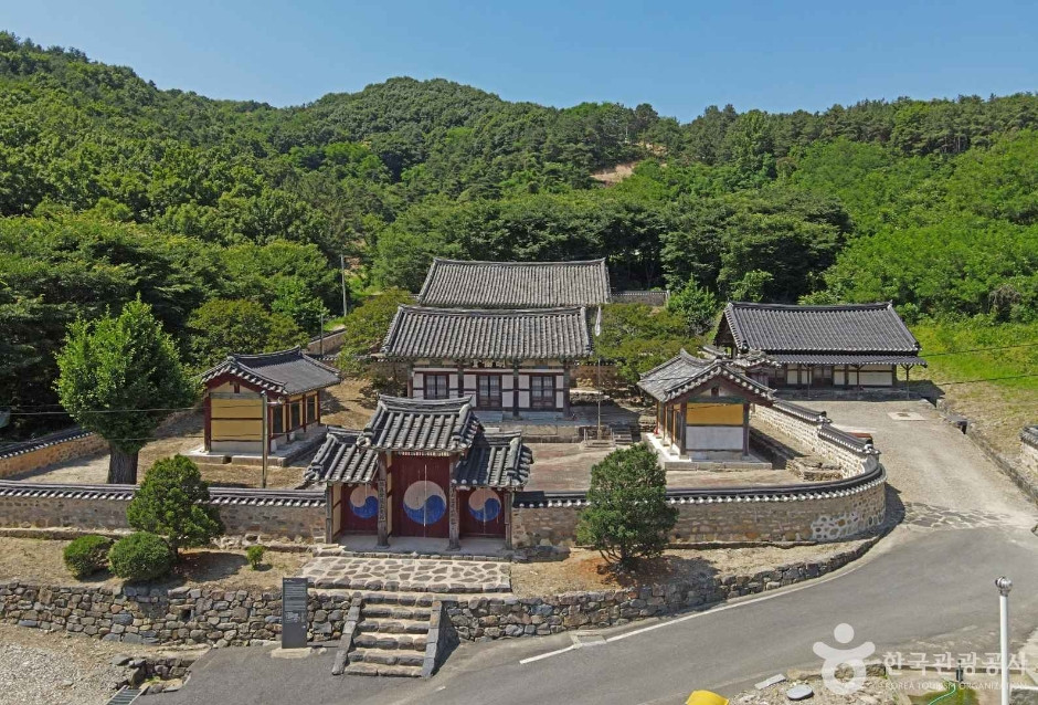 연산향교 여행 추천 - 로드트립