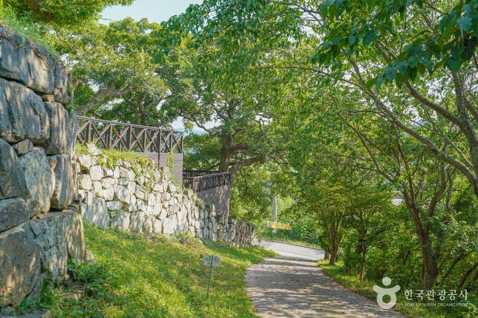 영광법성진성 여행 추천 - 로드트립