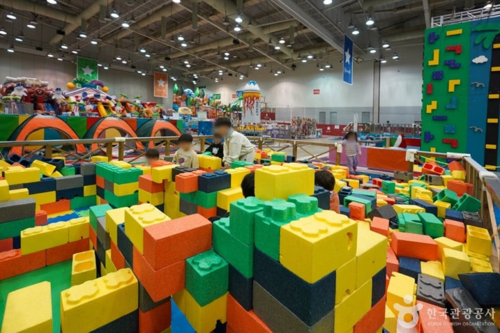 벡스코_상상체험_키즈월드_4_공공3유형.jpg
