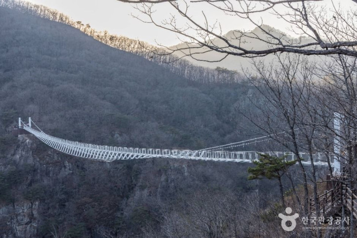 운일암반일암 구름다리 여행 추천 - 메고지고