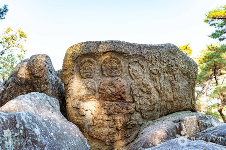 경주_남산_탑곡_마애불상군_2_공공1유형.jpg